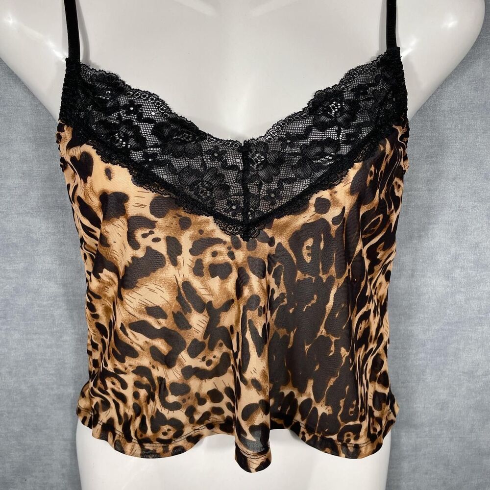 Leopard print lace cami top. - Picture 2 of 8